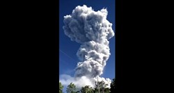 VIDEO Stanovnici Jave evakuirani zbog erupcije jednog od najaktivnijih vulkana na svijetu