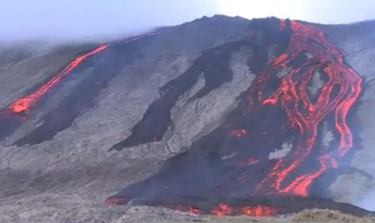 VIDEO Pogledajte erupciju jednog od najaktivnijih vulkana na svijetu