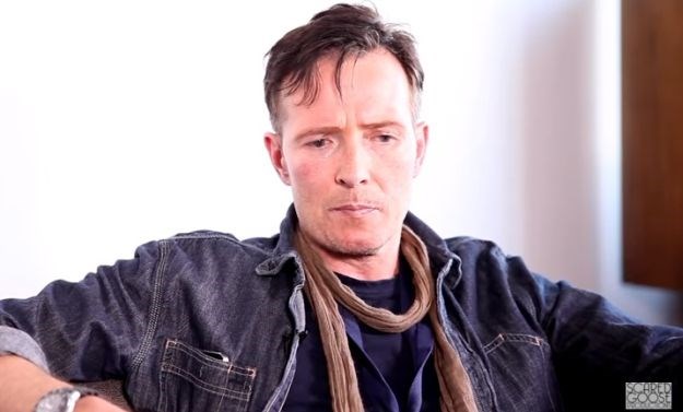 Slavni roker pronađen mrtav u autobusu na turneji