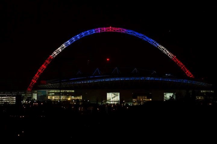 Engleski nogometni hram danas svijetli bojama Francuske
