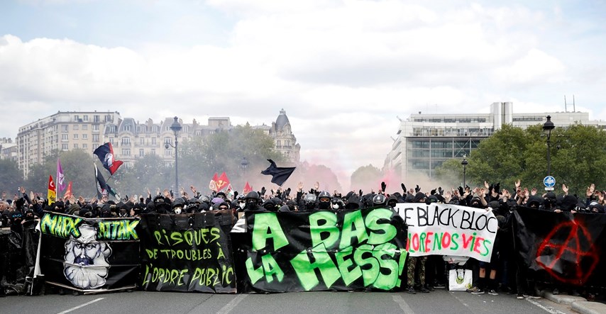 Preko 100 ljudi uhapšeno u Francuskoj nakon prvosvibanjskih prosvjeda