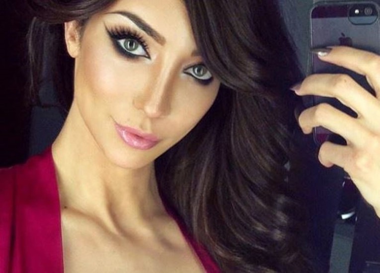 FOTO Nitko ne vjeruje da je ova seks bomba s Instagrama rođena kao muškarac
