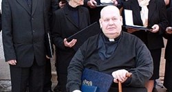 Svećenik pedofil iz Bibinja žali se na smještaj u privatnom staračkom domu: "Fale mi prijatelji"