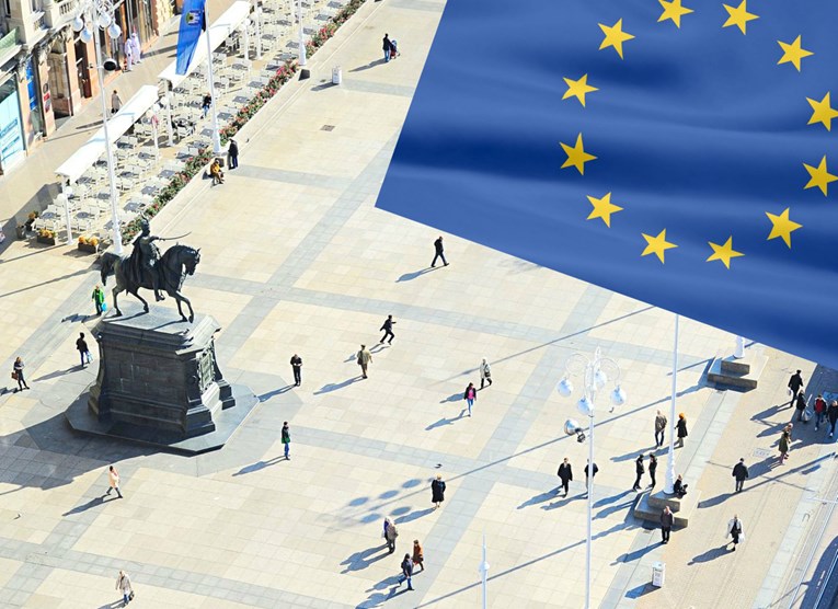 Sve više Hrvata vjeruje u Europsku uniju