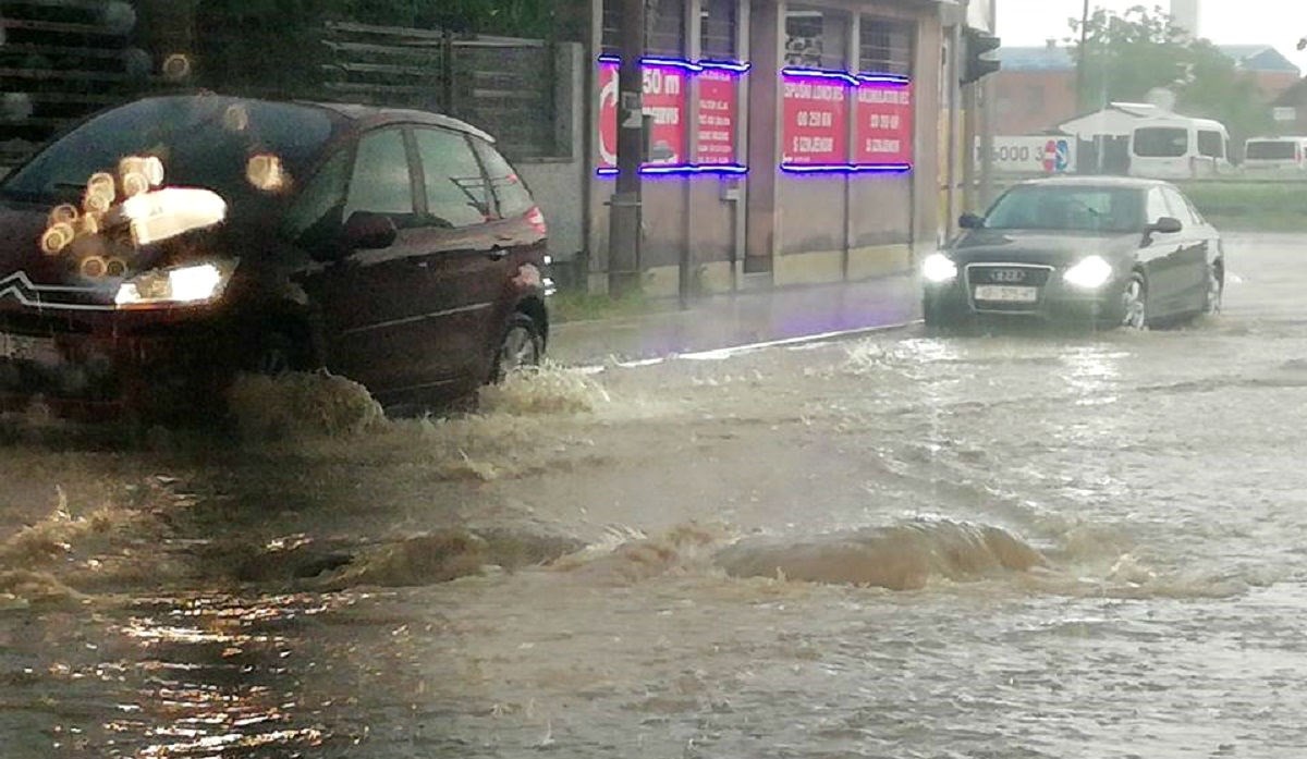 Poplava u zapadnom dijelu Zagreba, pod vodom i osnovna škola