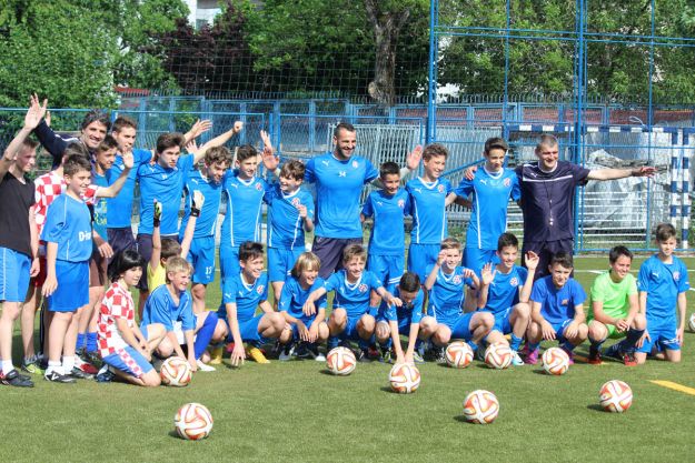 Plemenita gesta iz Maksimira: Pjaca, Ćorić i Eduardo družili se i trenirali s klincima iz SOS Dječjeg sela Lekenik