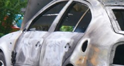 U Kaštelima zapaljen Audi Q7, vlasnik je brat optuženog za ubojstvo 20-godišnjaka