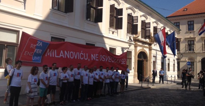 Referendumska inicijativa "Nećete bez naroda!" galamila pred Vladom: "Milanoviću, ne osvećuj se građanima"