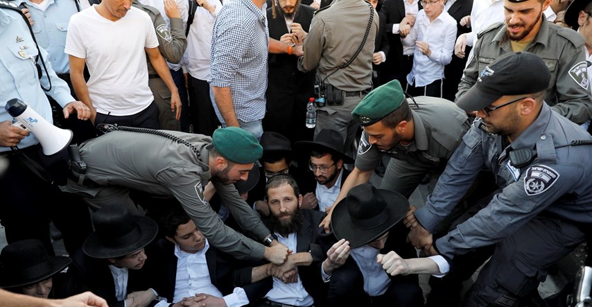 Tisuće Židova  u Izraelu prosvjedovalo protiv obveznog vojnog roka