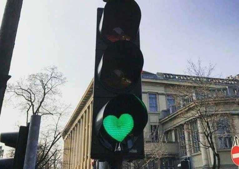 Zelena srca na semaforima oduševila Zagrepčane, no kazne za njih su drastične
