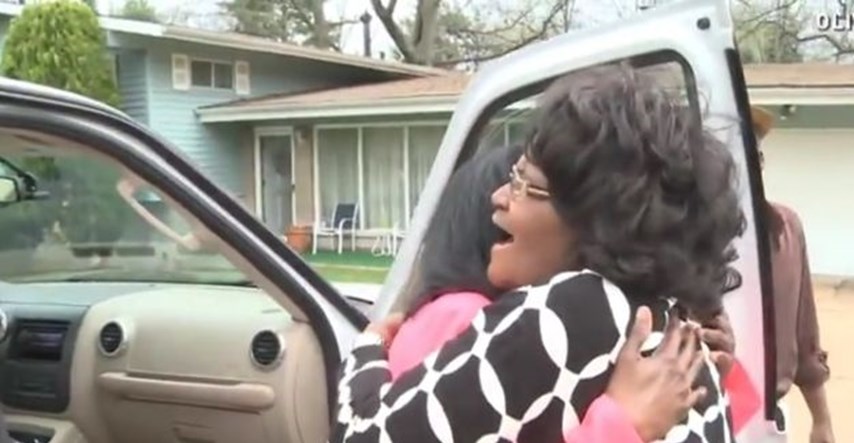 Nakon 49 godina pronašla kćer za koju su joj rekli da je umrla