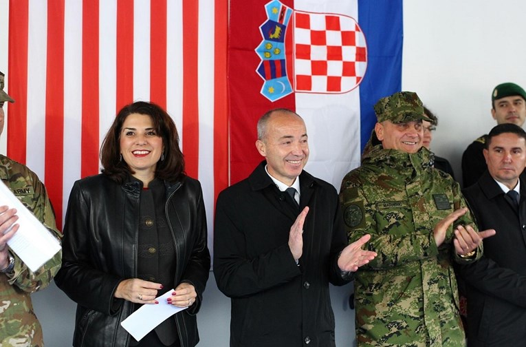 Hrvatska vojska dobila opremu od Amerike, Krstičević odmah najavio misiju u Libanon