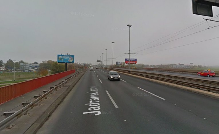Pet automobila se sudarilo na Jadranskom mostu u Zagrebu