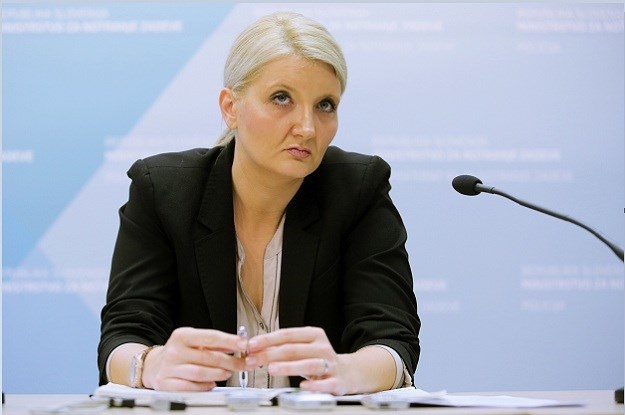 Slovenska ministrica unutarnjih poslova želi se što prije sastati s Orepićem oko izbjeglica