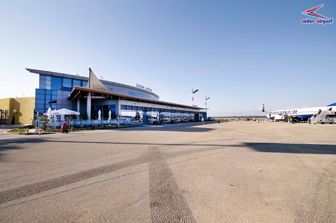 Zračna luka Zadar premašila rekord po broju putnika, čak 60 posto prometa čini Ryanair