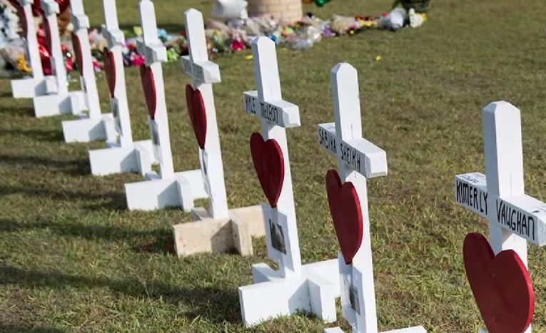 VIDEO Žrtve pokolja u Teksasu bile su djeca sa snovima, majke i bake, najbolji prijatelji i heroji