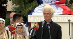 Video koji morate vidjeti: Svećenik pjesmom doziva Tuđmana da se digne iz groba