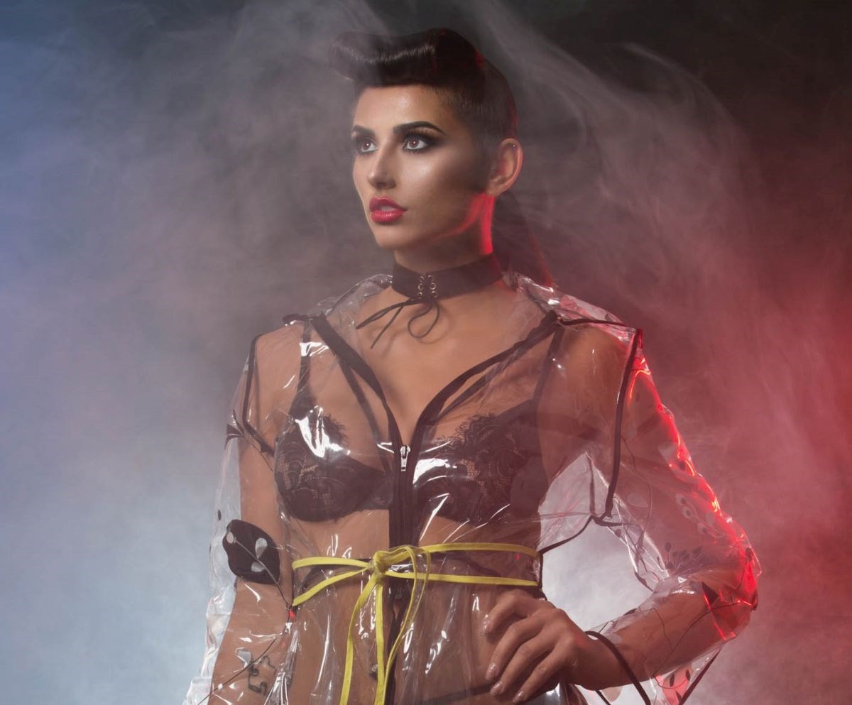 FOTO Hrvatice smislile seksi kabanice koje baš ništa ne prepuštaju mašti