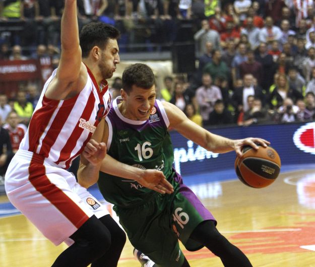 Zvezda upisala drugu pobjedu u Top 16, Fener i dalje stopostotan