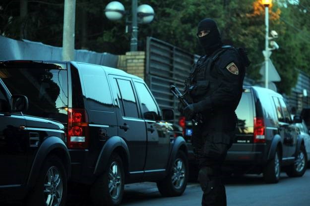 Drama u Skoplju, 50 naoružanih vjernika blokiralo zgradu Islamske zajednice