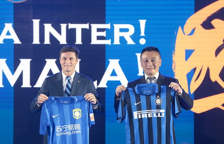 Prvi put u Serie A: Kineska prezimena na dresovima Intera u čast svinje