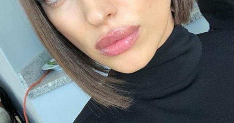 Irina Shayk objavila selfie od 700.000 lajkova