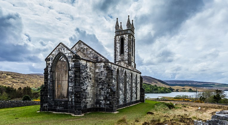 Stravična priča o pedofiliji u irskoj crkvi: "Osmero djece iz sela se ubilo"