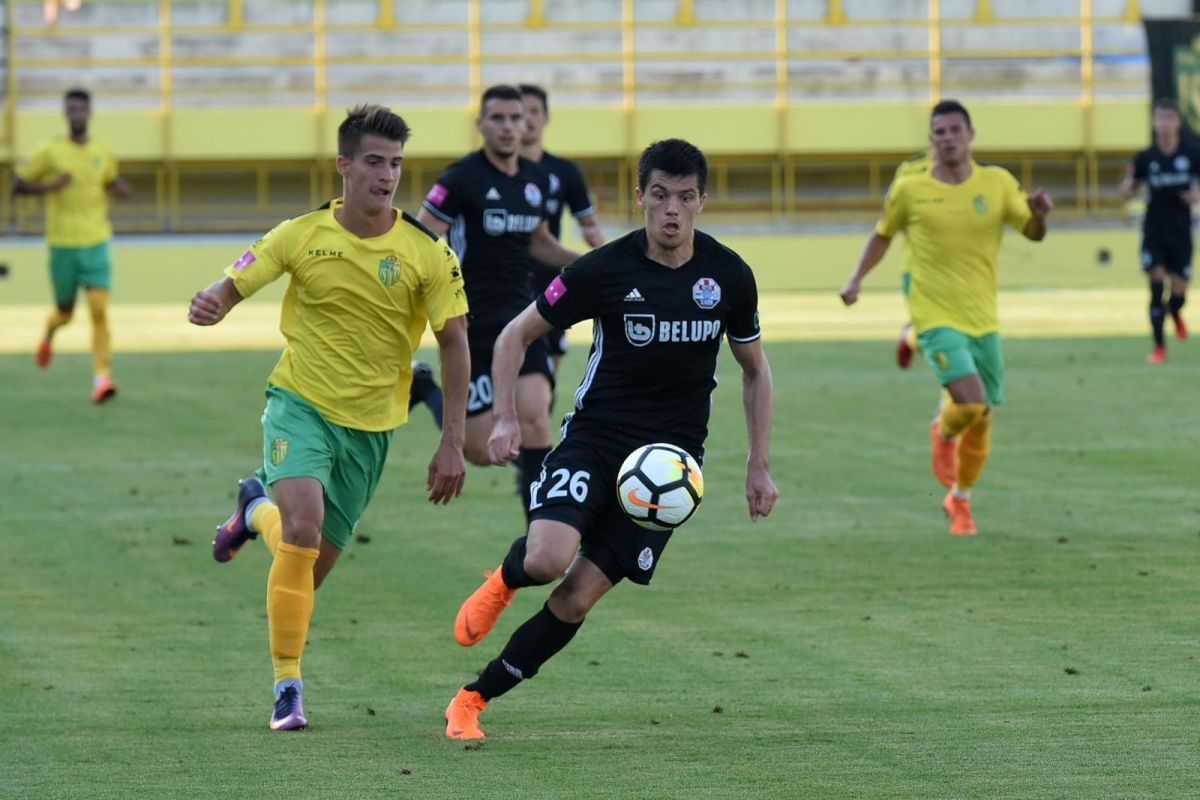 Istra i Slaven Belupo remizirali u Puli