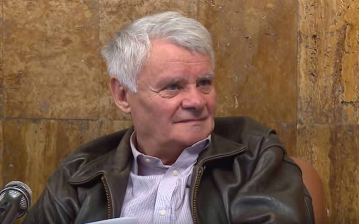 Ivo Gregurević imat će dva posljednja ispraćaja, a pokopat će ga u rodnom Orašju