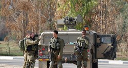 Šestero Izraelaca ranjeno u palestinskom napadu, pucali po autobusnoj stanici