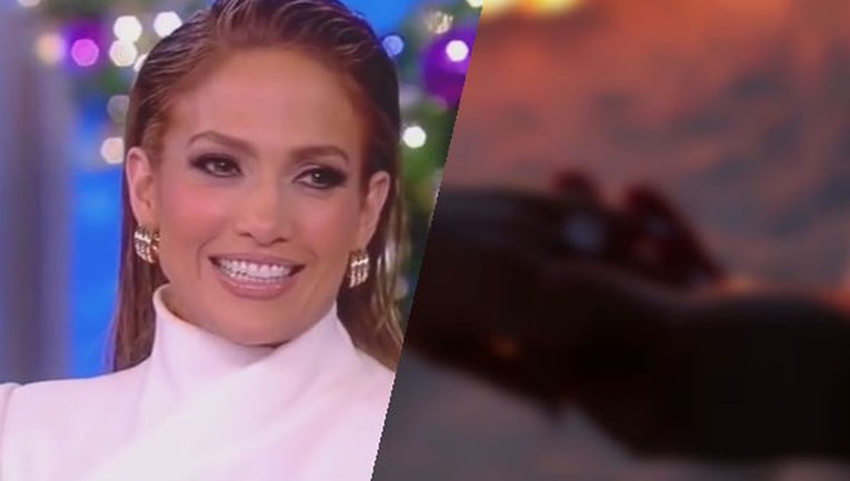 Jennifer Lopez se zaručila i pokazala golem prsten
