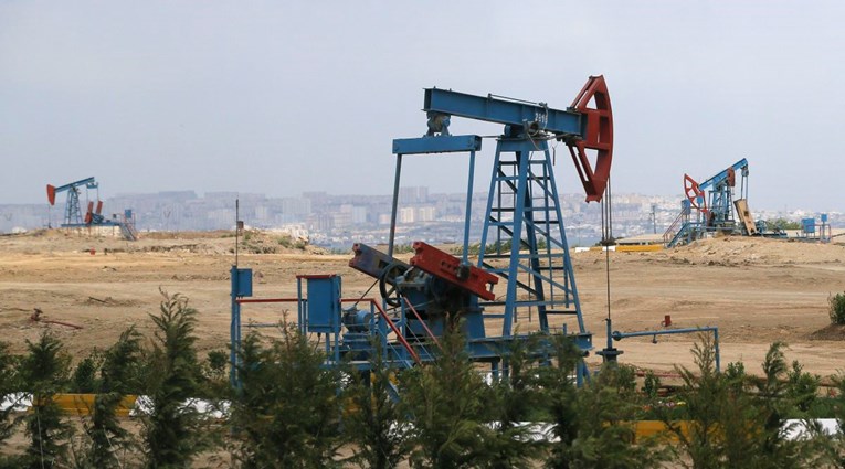 Cijene nafte pale, najavljeno povećanje njezine proizvodnje