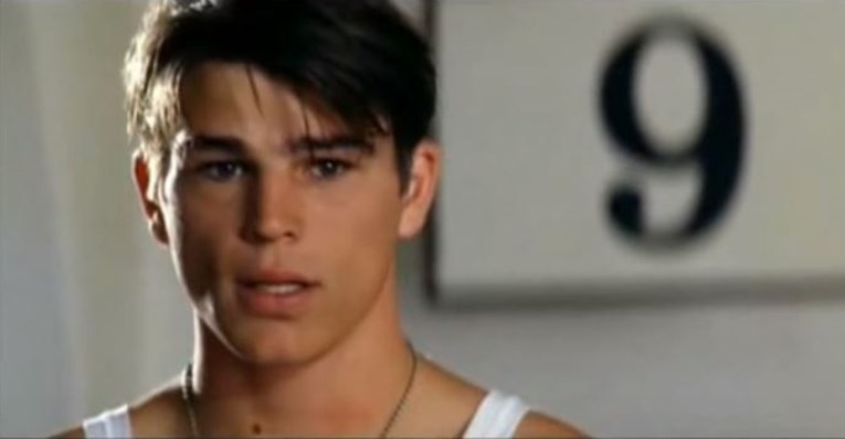 Gdje je i što radi seksi glumac Josh Hartnett?