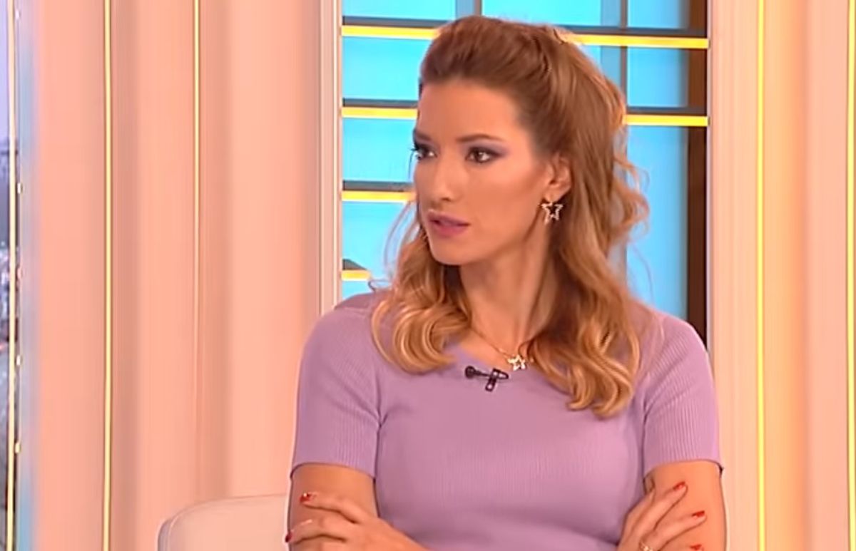 Joksimovićeva žena dobacila Jeleni Veljači: "I dalje se u Srbiji ljubiš dvaput?"