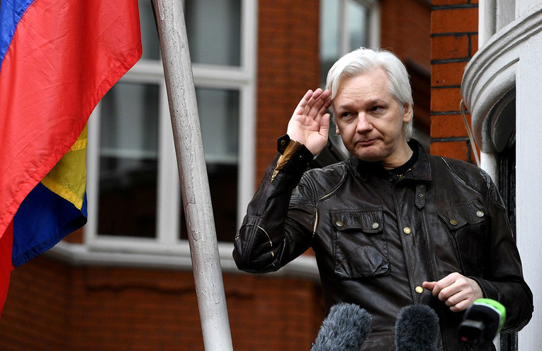 Julian Assange je pred napuštanjem ekvadorskog veleposlanstva