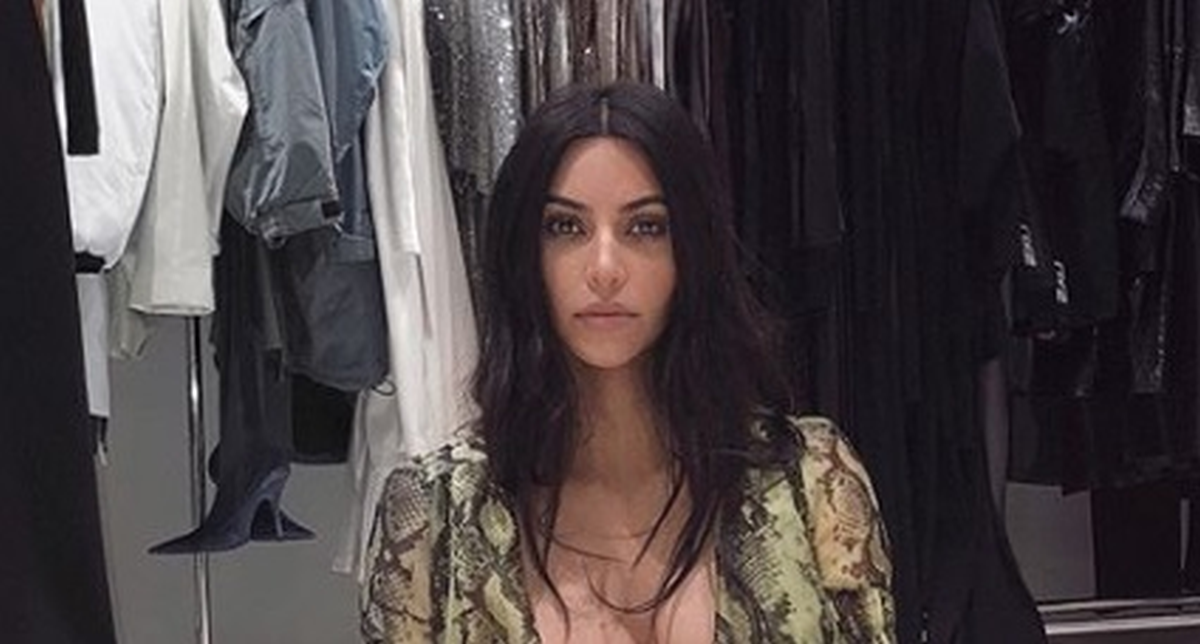 Bez grudnjaka: Kim K pokazala nikad bujniji dekolte, palo stotine tisuća lajkova