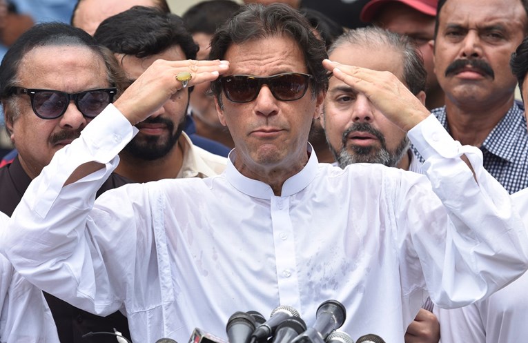 Zvijezda kriketa proglasila izbornu pobjedu u Pakistanu