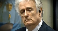 Incident u Haagu zbog transparenta o Karadžiću, reagirale majke Srebrenice