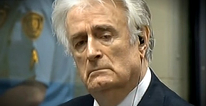 Incident u Haagu zbog transparenta o Karadžiću, reagirale majke Srebrenice