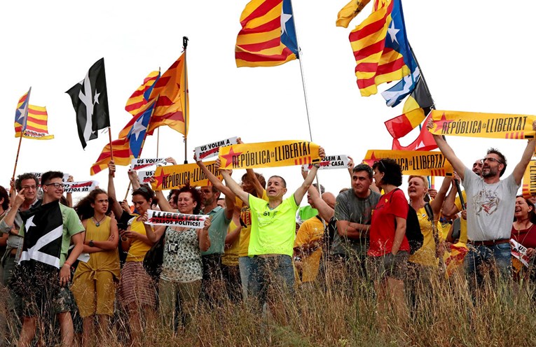 Španjolski sud blokirao novi potez katalonskih vlasti