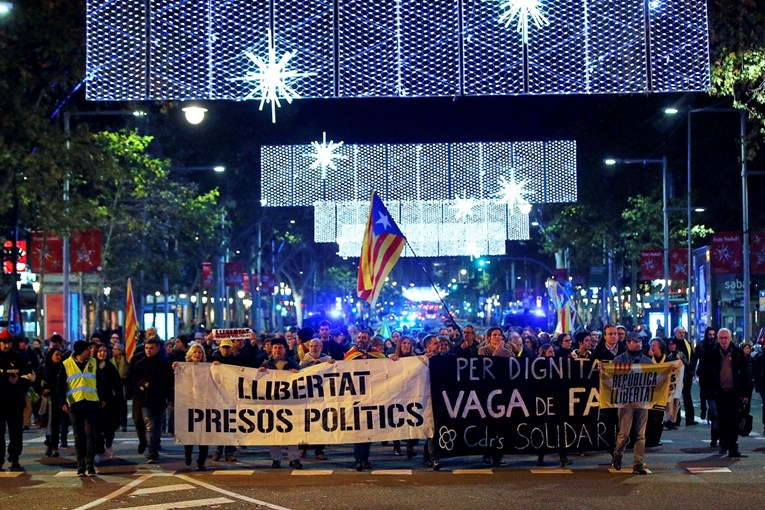 Pristaše katalonske neovisnosti prijete kaosom za božićne blagdane