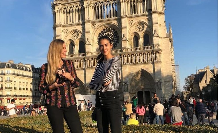 Čitatelji se sjećaju Notre-Damea: "Bio sam u Parizu na spoju s Amerikankom..."