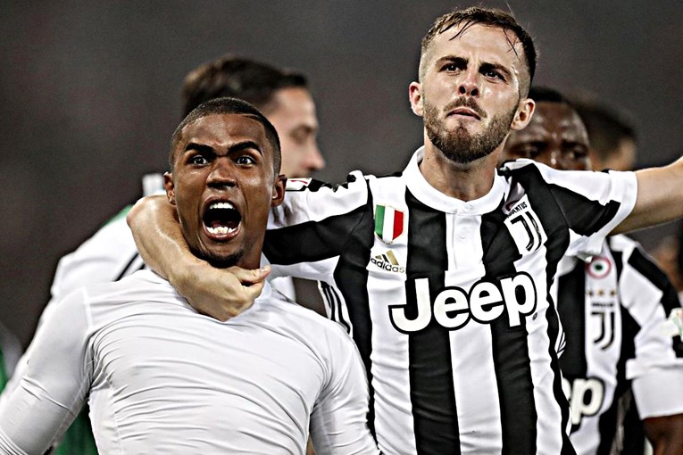 Pjanić potpisao novi ugovor s Juventusom, evo koliko će zarađivati