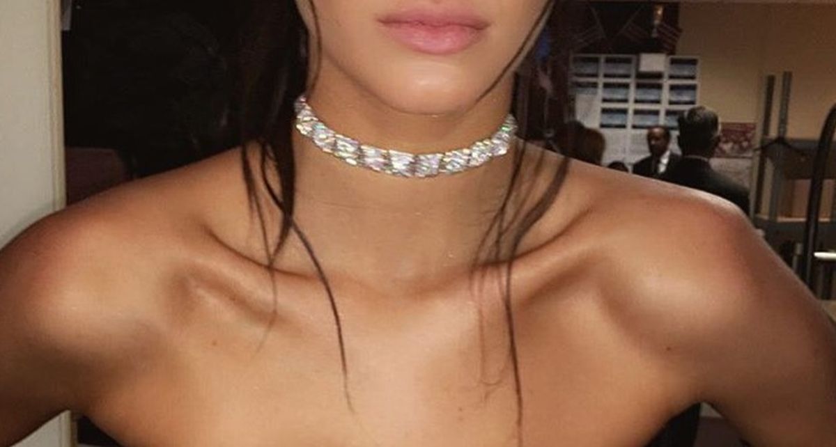 VIDEO Kendall Jenner se snimala gola u kupaonici