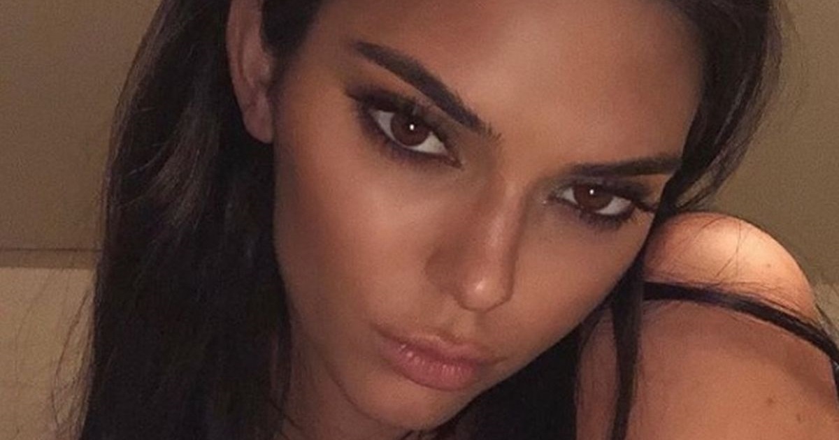Ništa nije sakrila: Procurile fotke potpuno gole Kendall Jenner