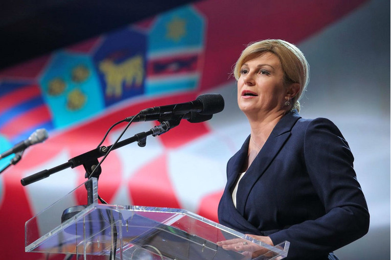 Kolinda ne želi komentirati sukobe u HDZ-u, pričala o Škori