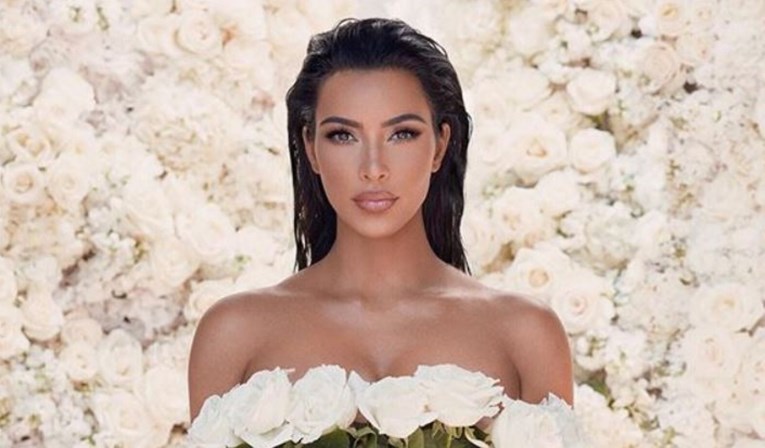 Kim Kardashian za novu fotku dobila milijun i pol lajkova u samo pola sata
