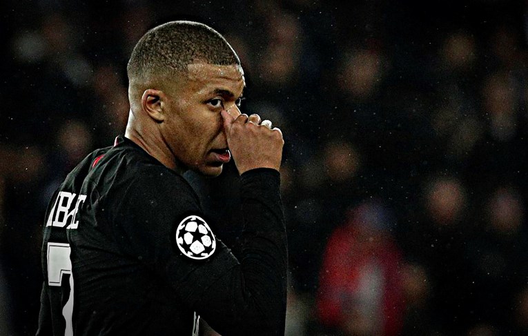 Le Parisien: Mbappé izbačen iz momčadi PSG-a