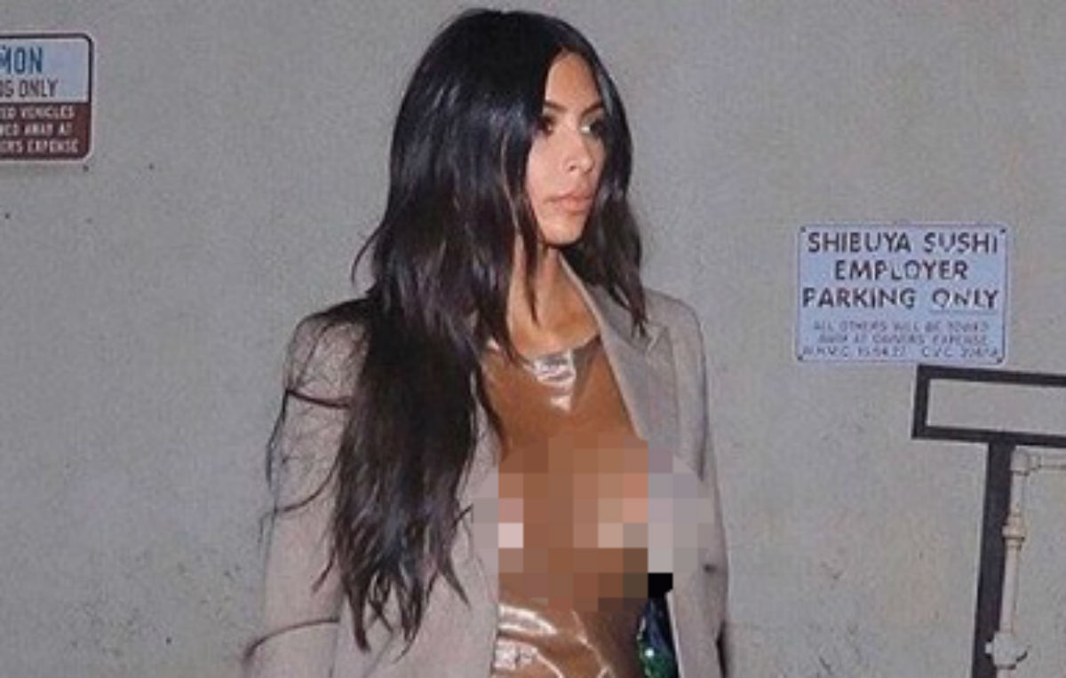 Kim Kardashian odjenula potpuno prozirnu haljinu, ispod je imala samo gaćice...