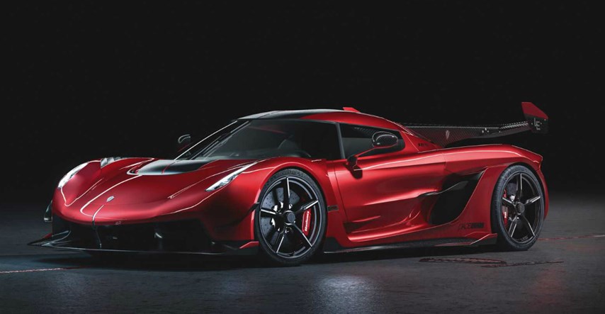 Crveni Koenigsegg je nova pozadina za vaš monitor
